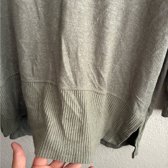 💥Cupio Cozy Green V-Neck Lightweight Long Sleeves Tunic Top M - Picture 7 of 12